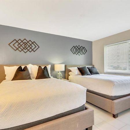 Bright Pompano Beach With Pool Access Exterior photo