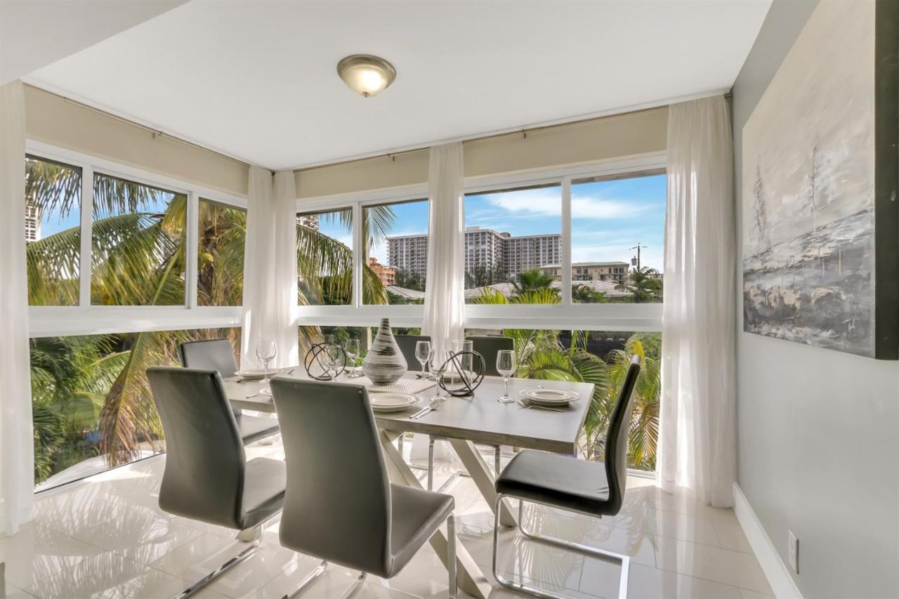 Bright Pompano Beach With Pool Access Exterior photo